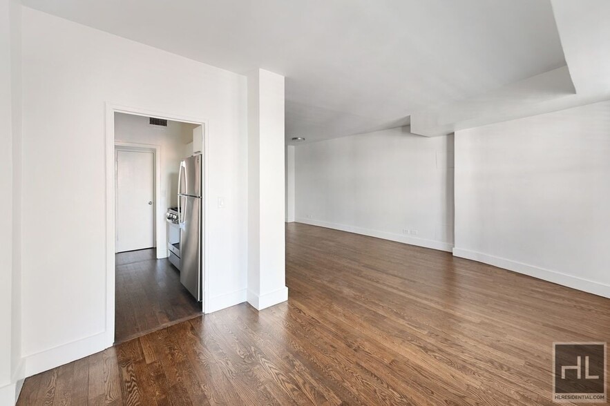 Building Photo - EAST 63 STREET