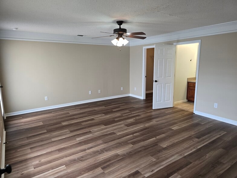 Bedroom #2 - 2065 Pinemount Blvd