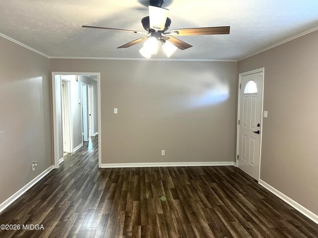 Building Photo - 1943 Northbrook Ave