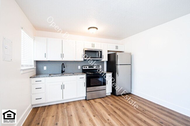 Building Photo - 1823 Griswold Dr