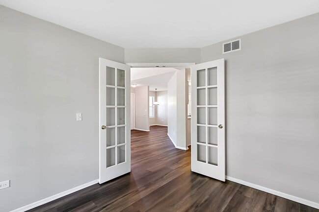 Building Photo - 371 Ashford Cir