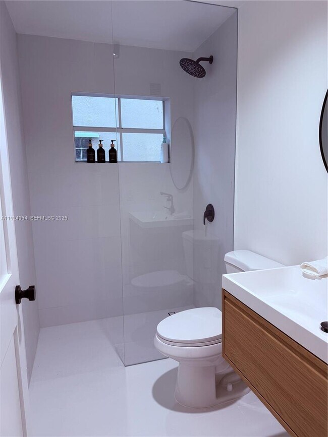 Building Photo - 16358 SW 82nd Terrace