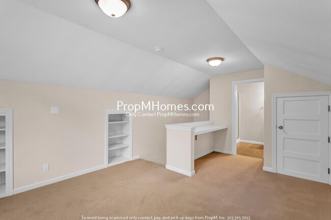 Building Photo - Timeless Updated Home in South Burlingame!...