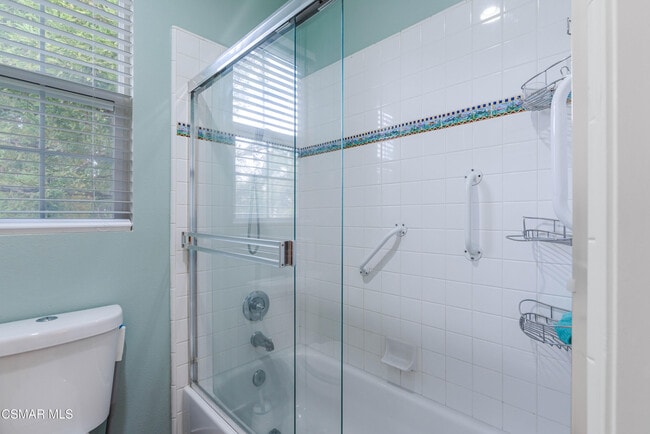 Building Photo - 504 Rustic Hills Dr