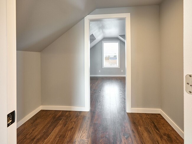 Building Photo - 11th - VPM415E-5