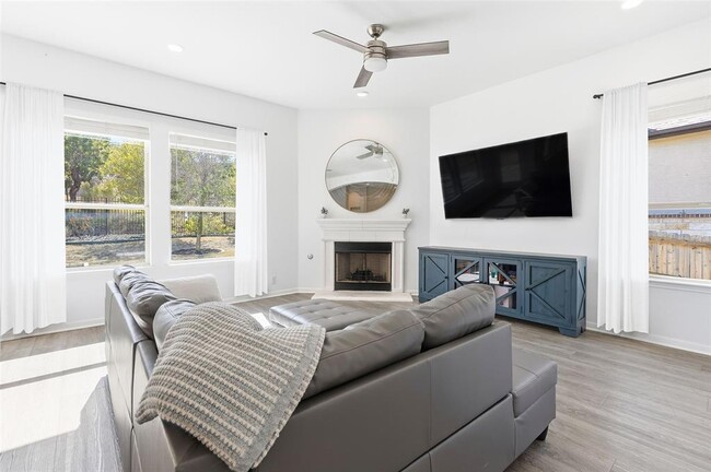 Building Photo - 5425 Texas Bluebell Dr