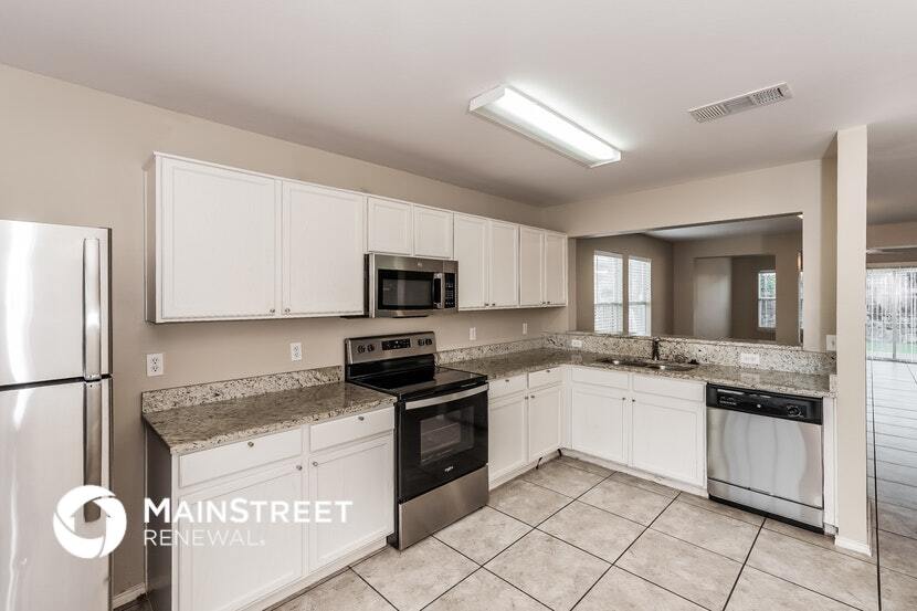 Building Photo - 2923 St Bernard Dr