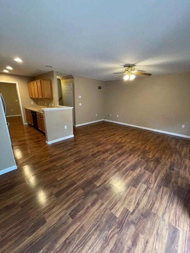 Building Photo - 2 Bed 2.5 Bath Townhouse in Lititz