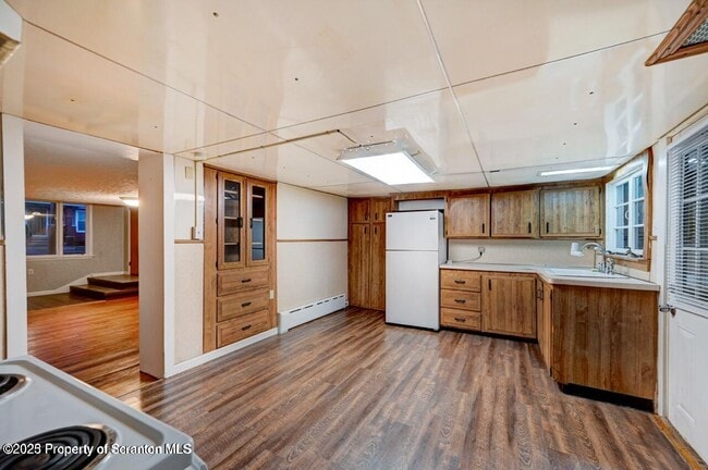 Building Photo - 1326 Winton St