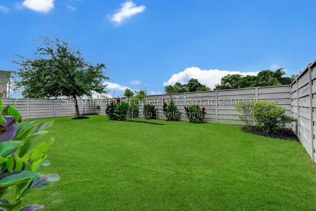 Building Photo - 2603 Deerwood Heights Ln
