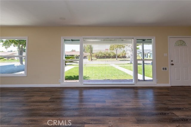 Building Photo - 1404 E Palm Ave