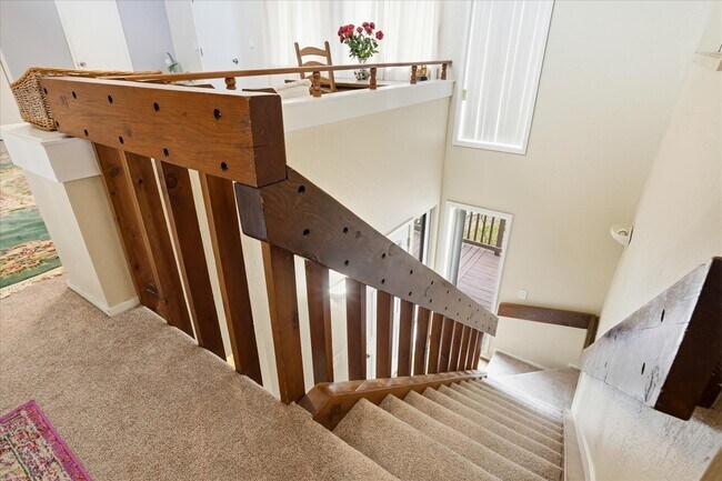 Building Photo - 29295 Glacier Dr