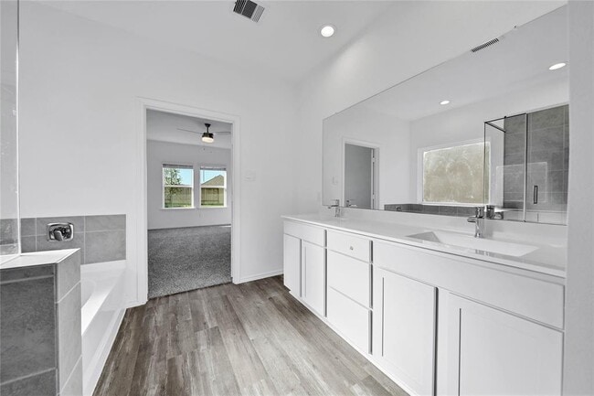 Building Photo - 12115 Blue Coast Ln