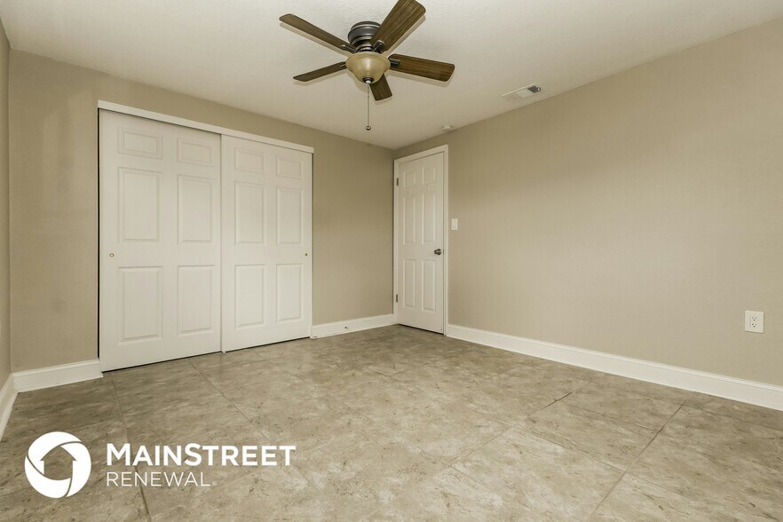 Building Photo - 3022 Brompton Dr