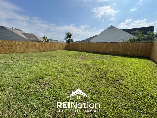 Building Photo - 2-Story 3BR/2.5BA Cordova Rental with 2-Car Garage, Brick Fireplace & Bonus Room Area!