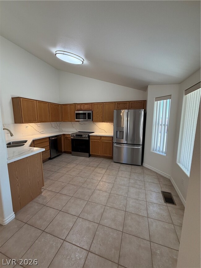 Building Photo - 5776 Badlands Ln