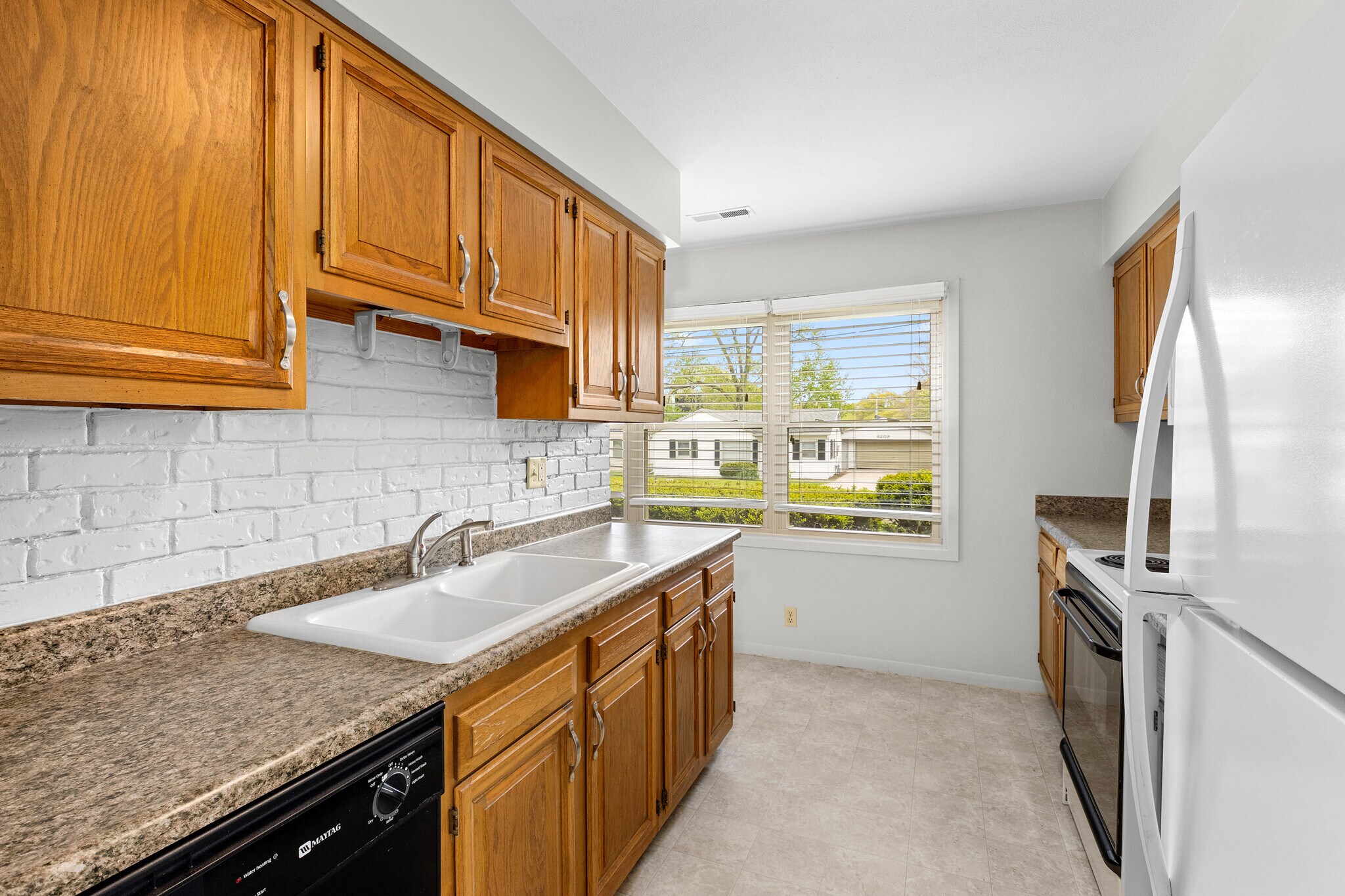 Building Photo - 6207 N Northmoor Ct