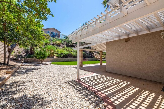 Building Photo - 4272 N Cedarpine Ln