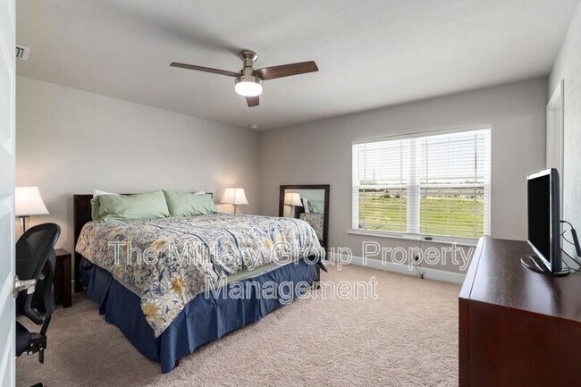 Building Photo - 6901 SW Lugano Ct