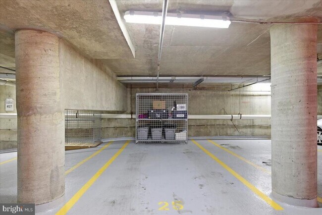 Building Photo - 2141 Wisconsin Ave NW