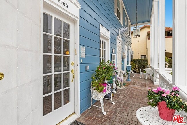 Building Photo - 6366 W 6th St