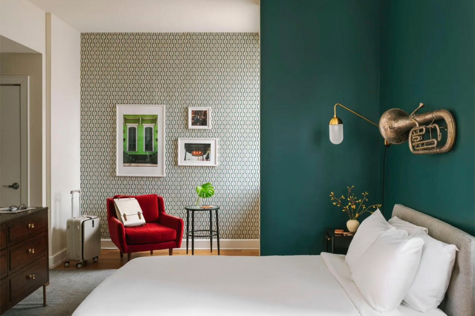 Building Photo - 925 Common St