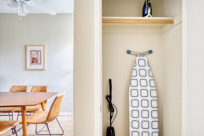 Building Photo - 508 Railway Ave