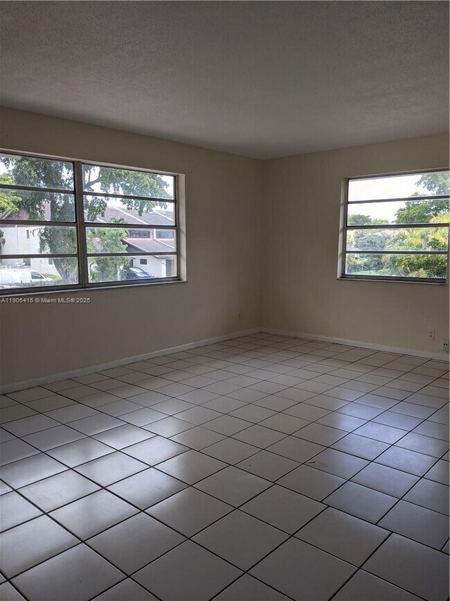 Building Photo - 8704 NW 35th St