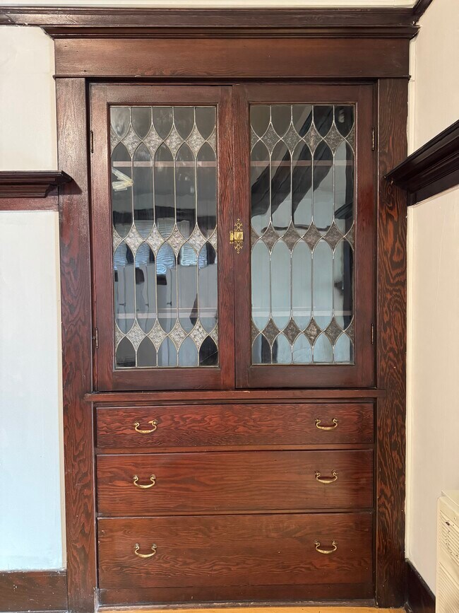 Building Photo - Stephens Properties 1319