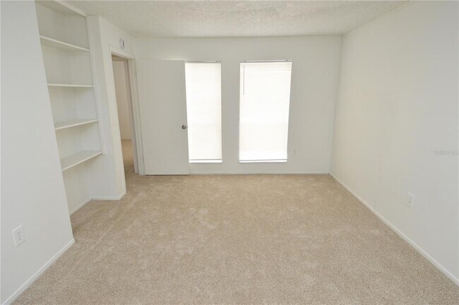 Building Photo - 5006 Moro Manor Dr