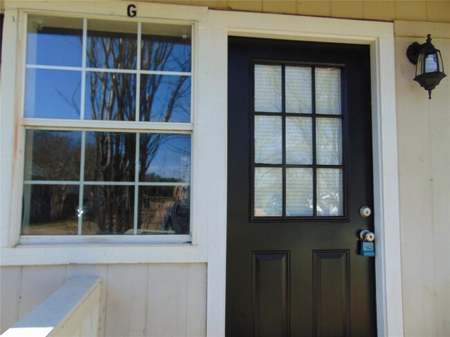 Building Photo - 101 Darden Hill Rd