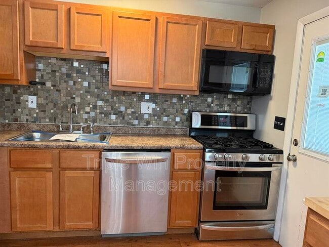 Building Photo - 5243 Ville Maria Ln