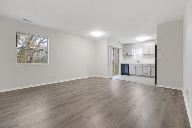 Building Photo - 27 N Victoria Ln