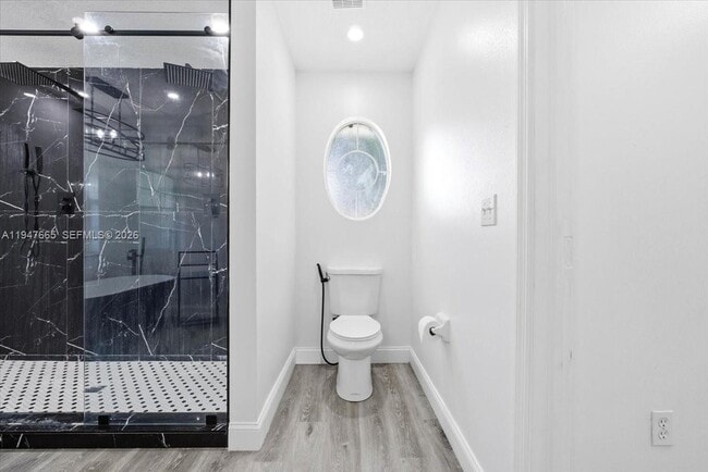 Building Photo - 18 NW 144th Dr