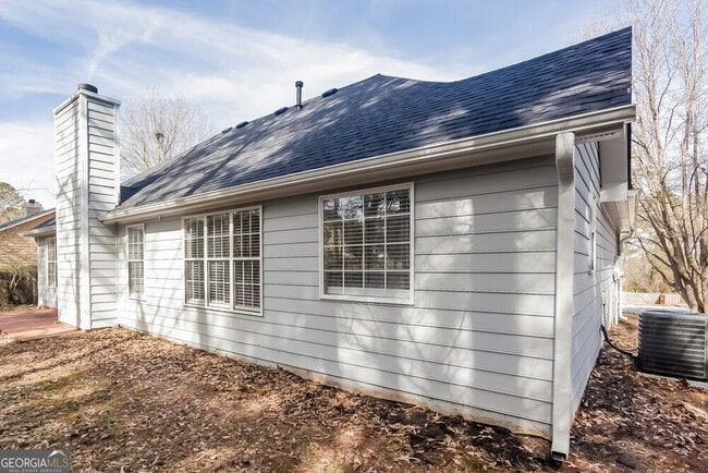 Building Photo - 1607 Elizabeth Ln