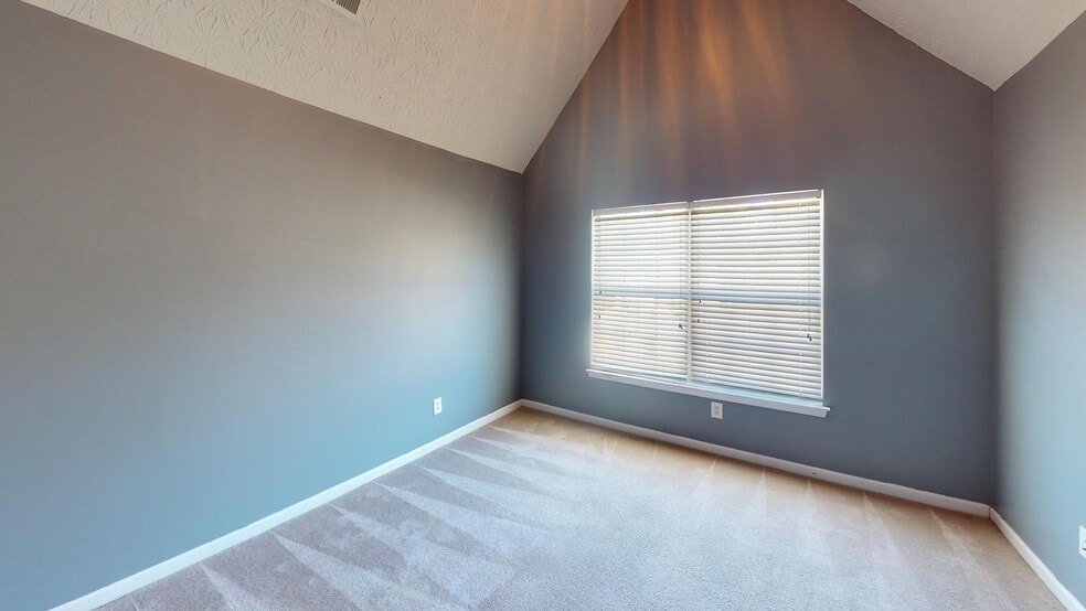 Building Photo - Spacious College Park Home | Modern comfort & great amenities