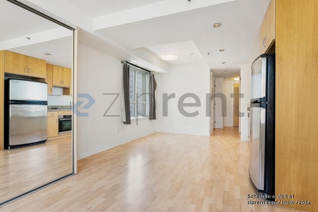 Building Photo - 750 Van Ness Ave