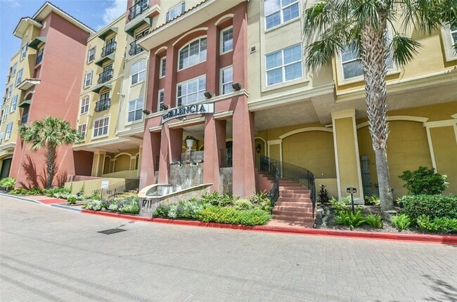 Primary Photo - 1711 Old Spanish Trail