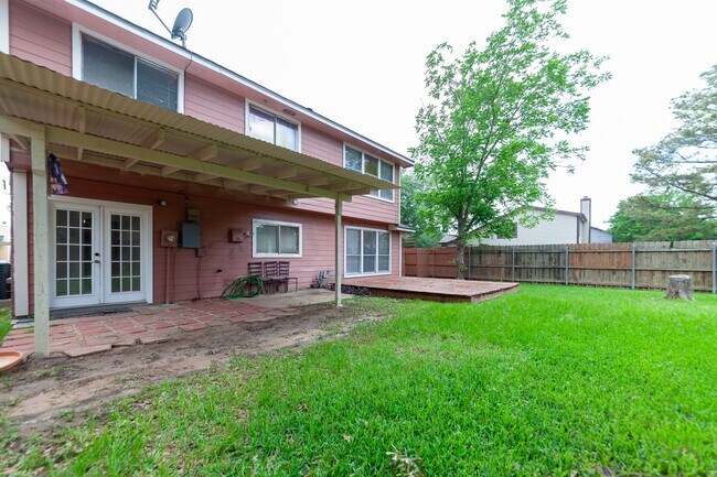 Building Photo - 1722 Foxlake Dr