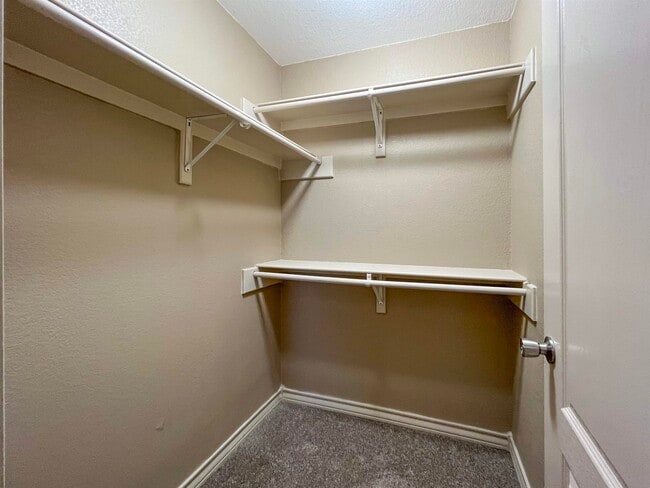 Building Photo - 4248 Dorel Dr