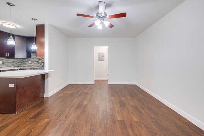 Interior Photo - Modern Courtyard-Style Living in Hyde Park...