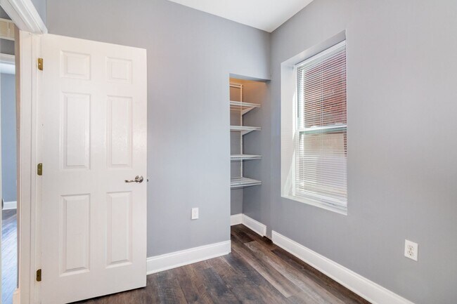 Building Photo - 2136 Susquehanna St