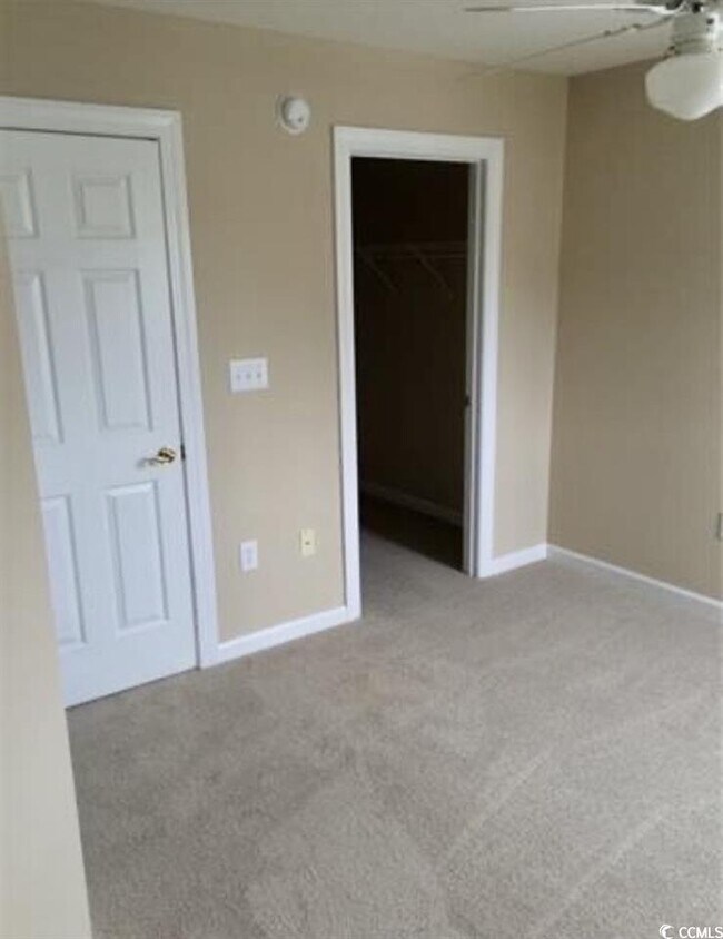 Building Photo - 4327 Windy Heights Dr