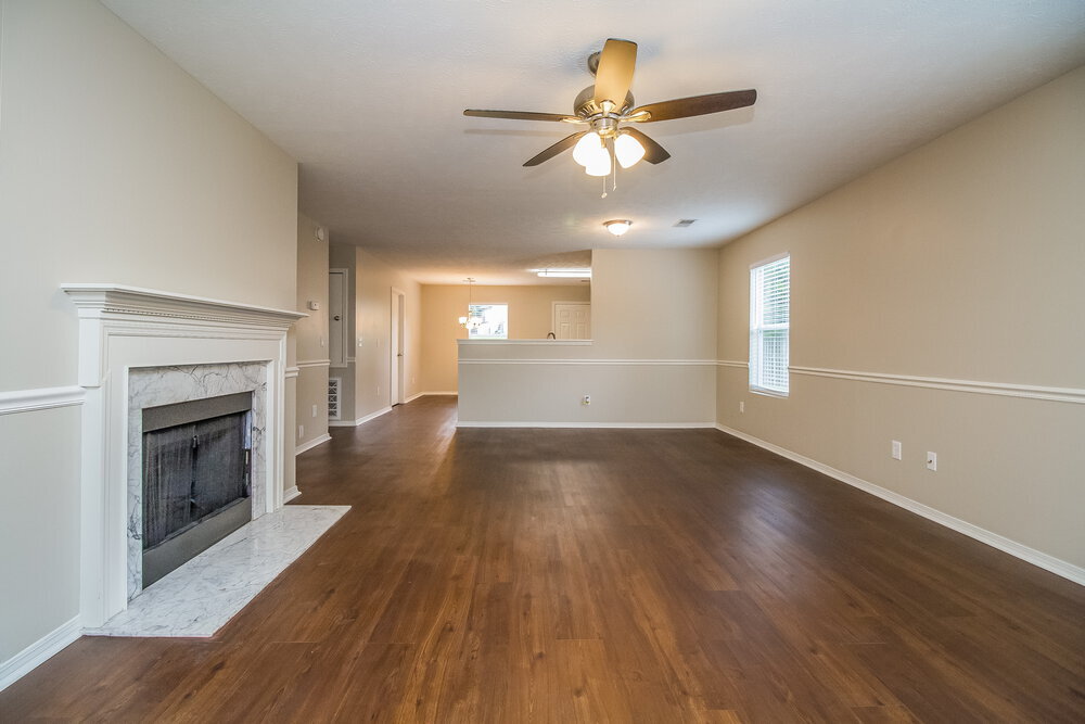 Building Photo - 2776 Sutherland Dr