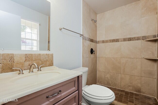 Building Photo - 2708 W Acoma Dr
