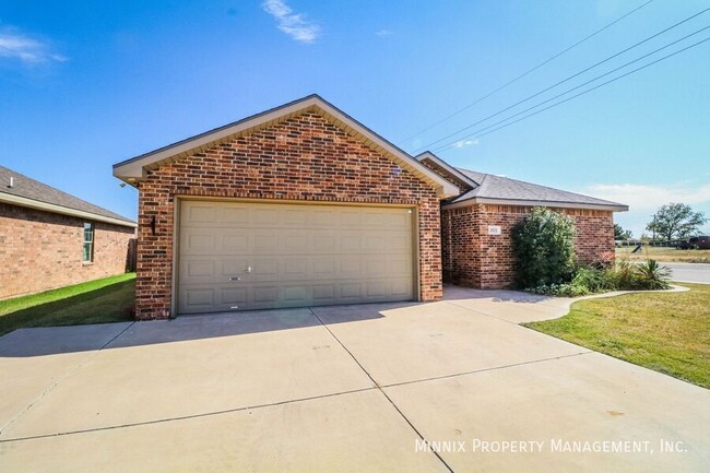 Building Photo - 2023 88th St