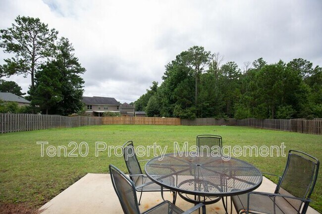 Building Photo - 10258 Green Meadow Ct