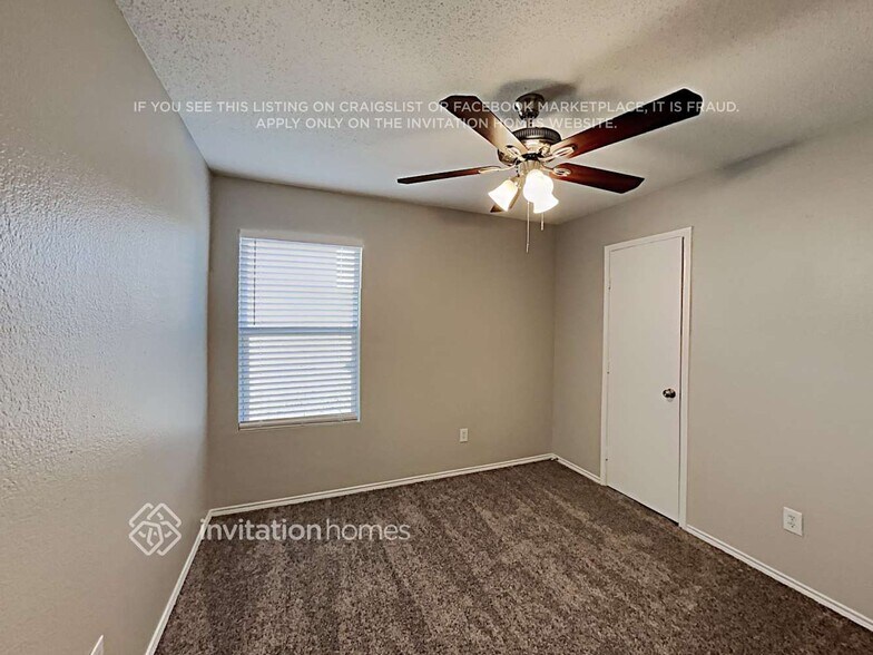 Building Photo - 4837 Waterford Dr