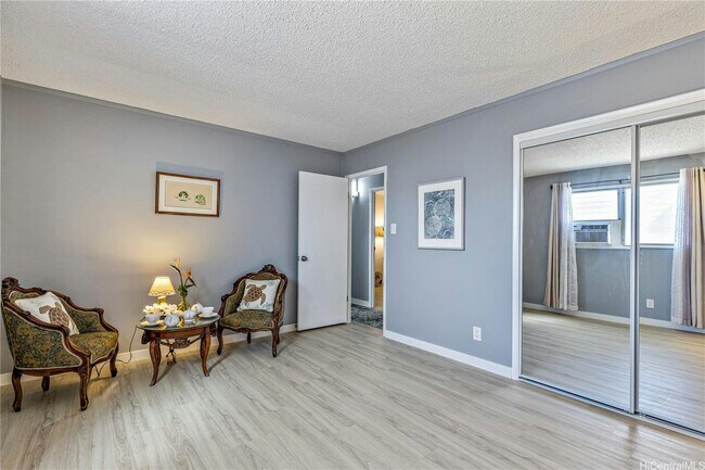 Building Photo - 98-1394-1394 Nola St