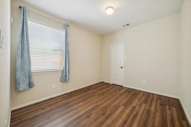 Building Photo - 19214 S Cottonwood Green Ln